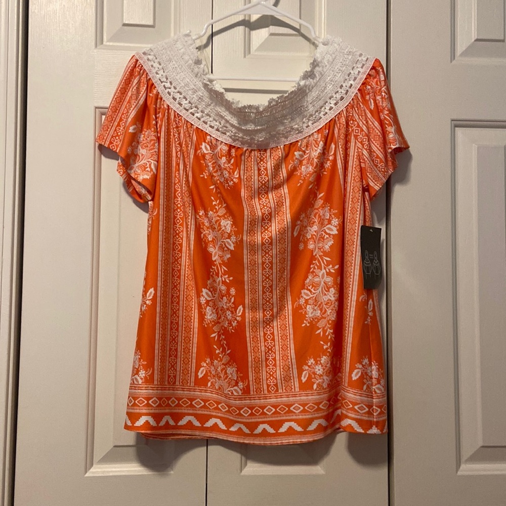 New Directions women top